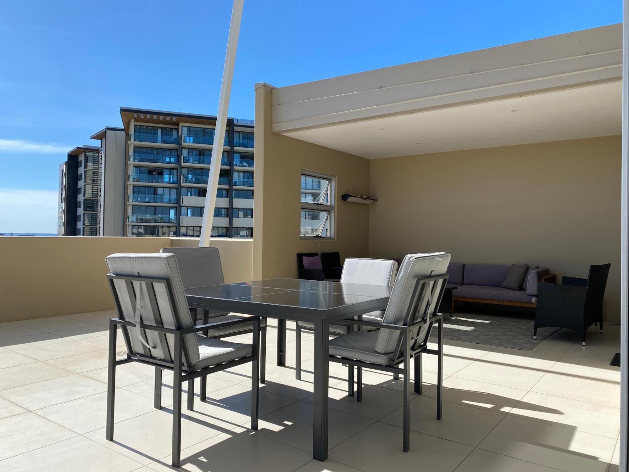 Redvue Holiday Apartments Redcliffe Exterior photo